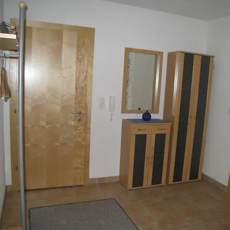 Mesnerhof شقة